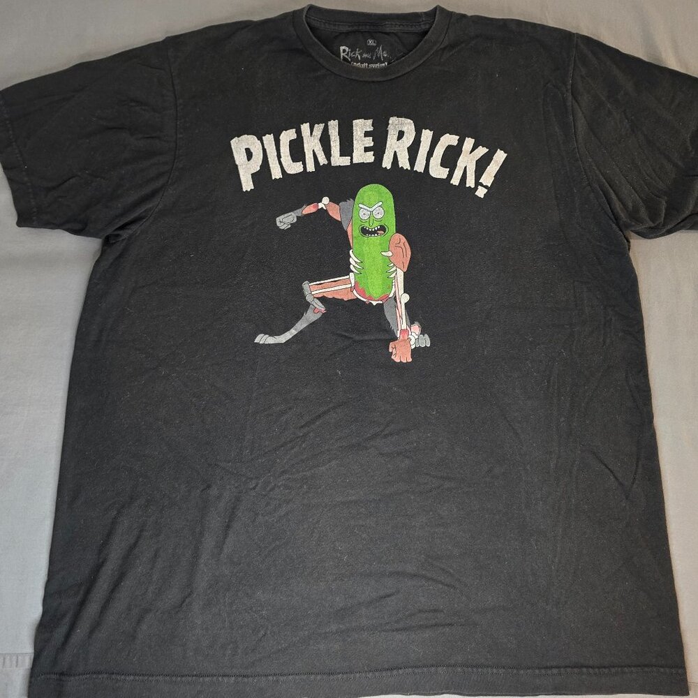 Rick and Morty Pickle Rick XL Tshirt Black
